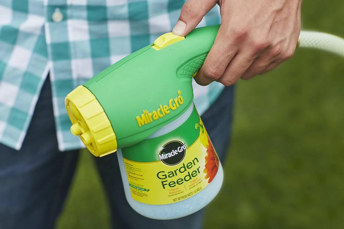 Miracle-Gro Garden Feeder, 1 lb., 6-Pack